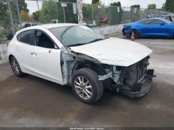  Salvage Mazda Mazda3