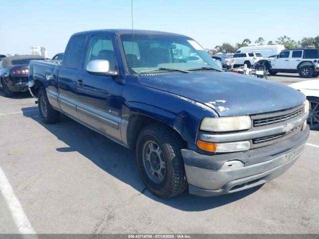  Salvage Chevrolet Silverado 1500
