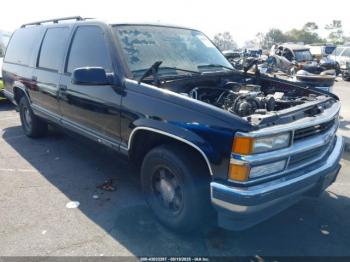  Salvage Chevrolet Suburban 1500