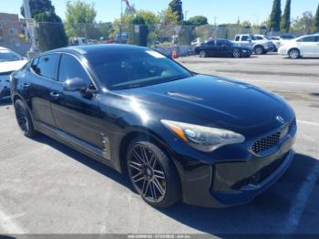  Salvage Kia Stinger