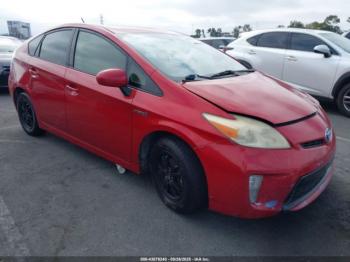  Salvage Toyota Prius