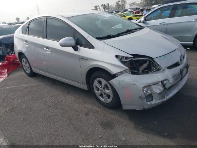  Salvage Toyota Prius
