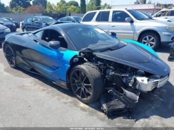  Salvage McLaren 765LT