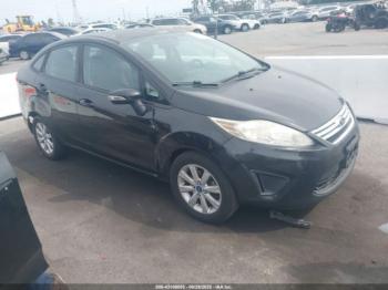  Salvage Ford Fiesta