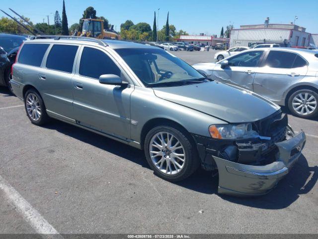  Salvage Volvo V70