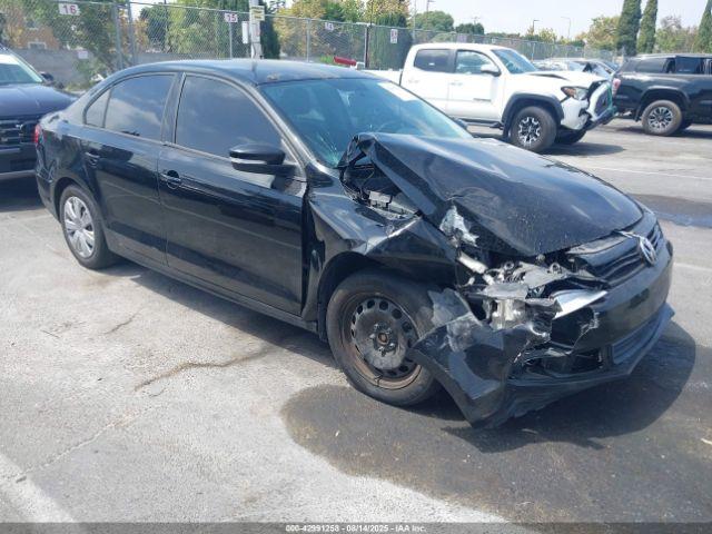  Salvage Volkswagen Jetta