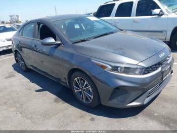  Salvage Kia Forte