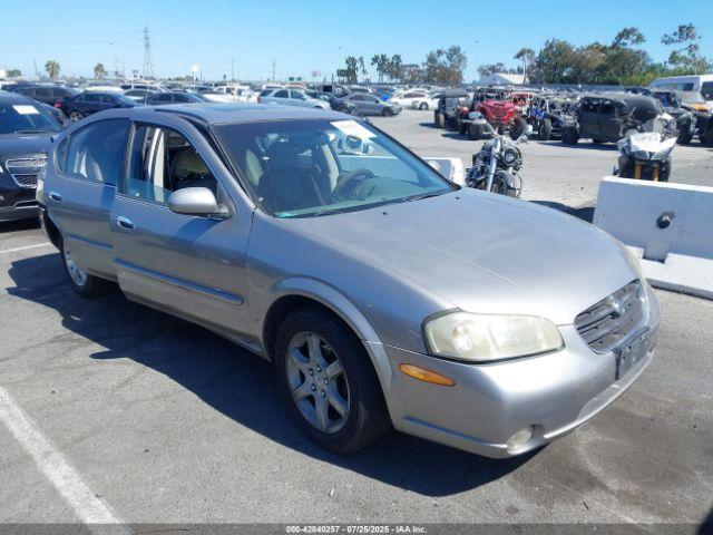  Salvage Nissan Maxima