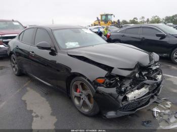  Salvage Alfa Romeo Giulia