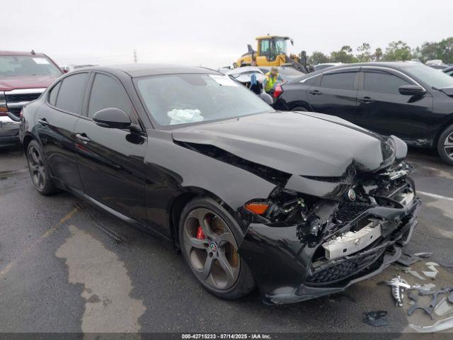  Salvage Alfa Romeo Giulia