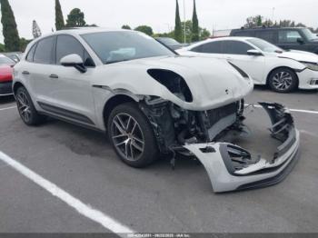  Salvage Porsche Macan