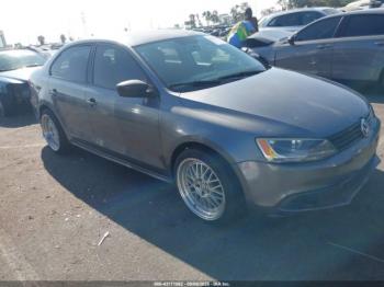  Salvage Volkswagen Jetta