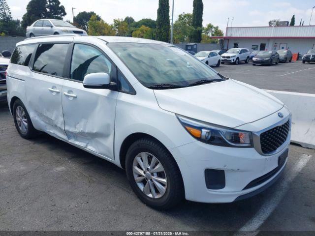  Salvage Kia Sedona