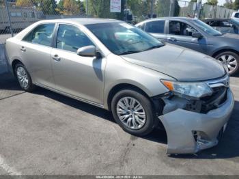  Salvage Toyota Camry