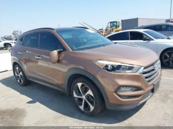  Salvage Hyundai TUCSON
