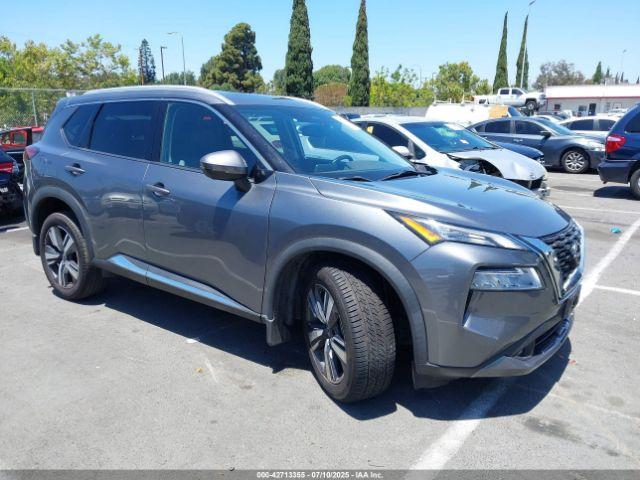  Salvage Nissan Rogue