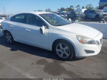  Salvage Volvo S60