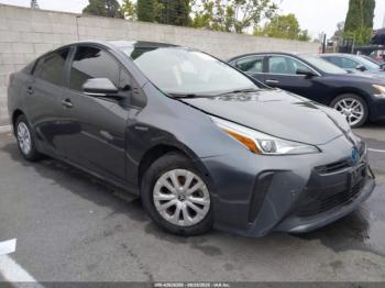  Salvage Toyota Prius