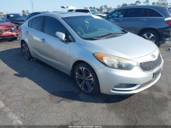  Salvage Kia Forte
