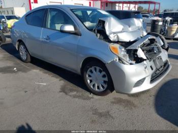  Salvage Nissan Versa