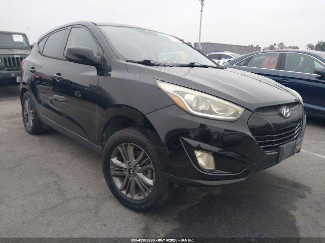  Salvage Hyundai TUCSON
