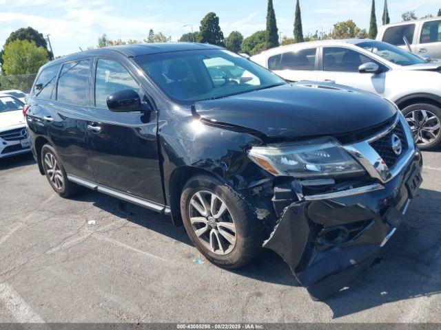  Salvage Nissan Pathfinder