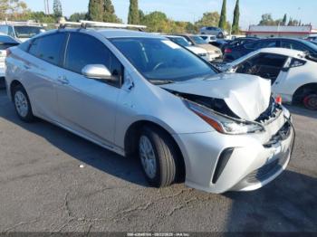  Salvage Toyota Prius