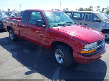  Salvage Chevrolet S-10