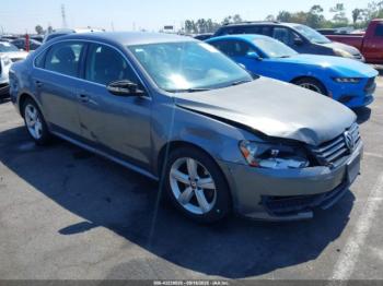  Salvage Volkswagen Passat