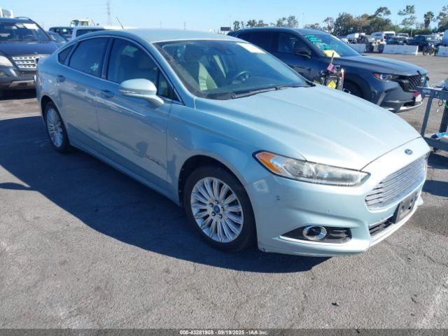  Salvage Ford Fusion