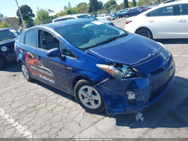  Salvage Toyota Prius