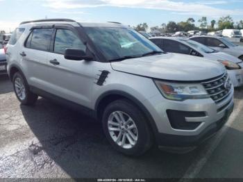  Salvage Ford Explorer