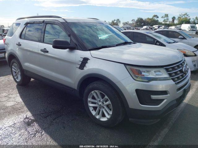  Salvage Ford Explorer