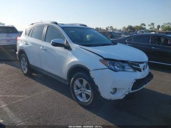  Salvage Toyota RAV4