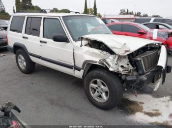  Salvage Jeep Cherokee