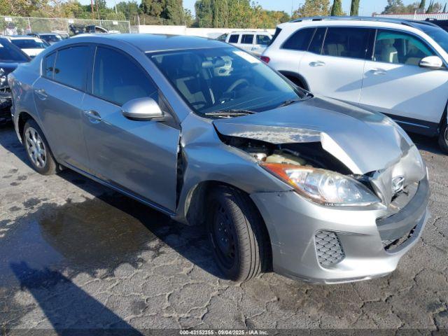  Salvage Mazda Mazda3