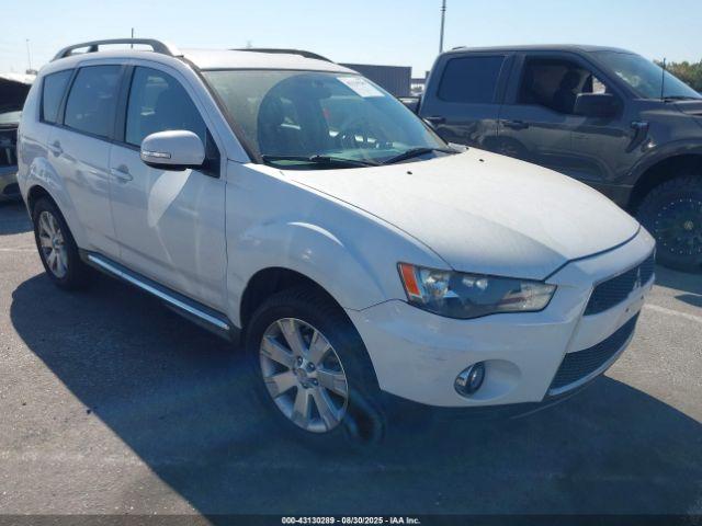  Salvage Mitsubishi Outlander