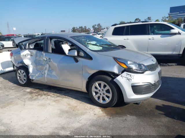  Salvage Kia Rio