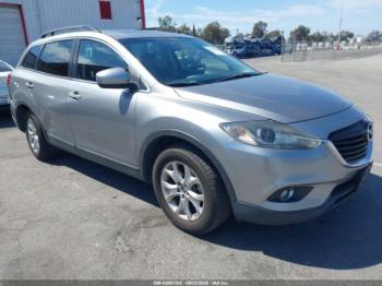  Salvage Mazda Cx