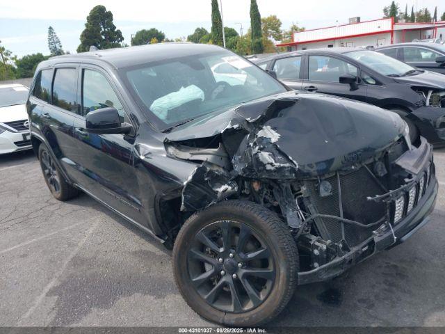  Salvage Jeep Grand Cherokee