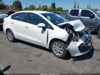  Salvage Kia Rio