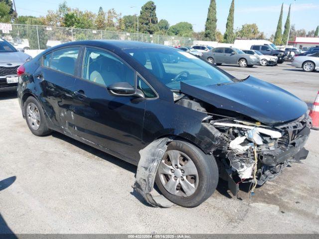  Salvage Kia Forte