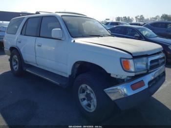  Salvage Toyota 4Runner