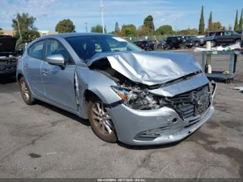  Salvage Mazda Mazda3