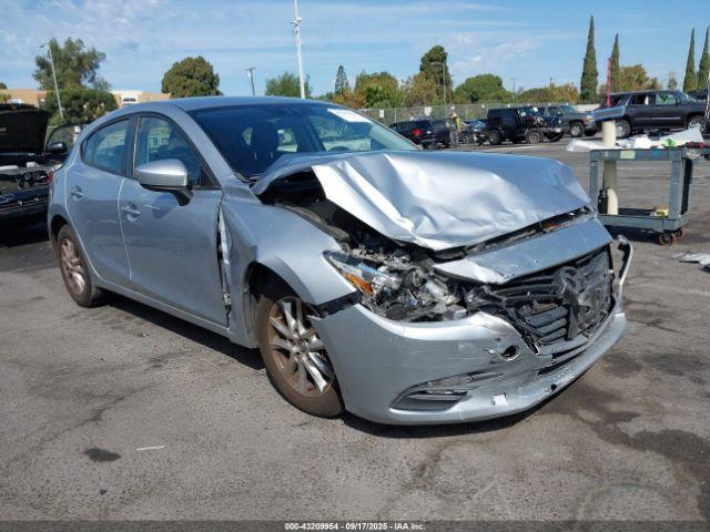  Salvage Mazda Mazda3