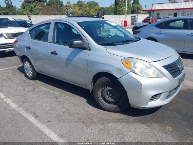  Salvage Nissan Versa