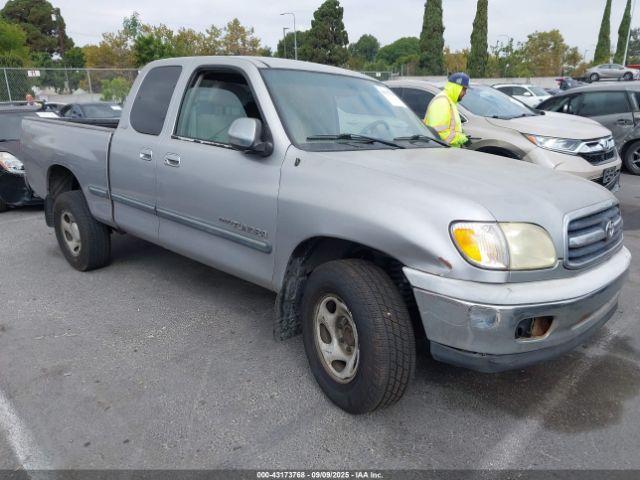  Salvage Toyota Tundra