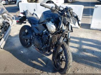  Salvage Kawasaki Er400