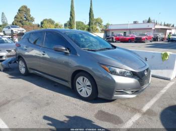  Salvage Nissan LEAF