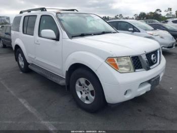  Salvage Nissan Pathfinder